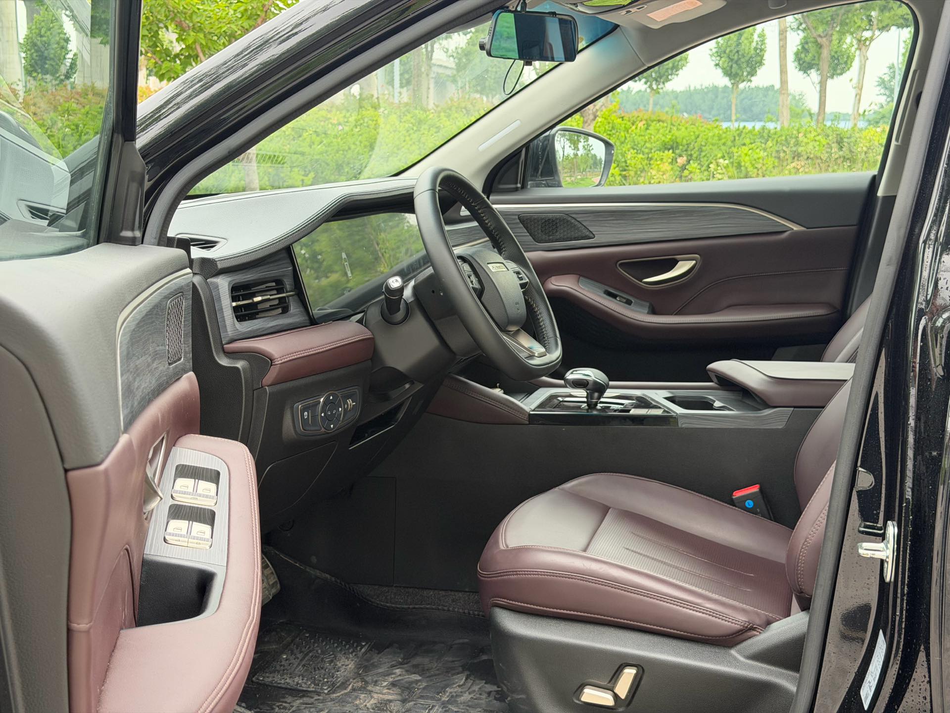 JETOUR 2024 X90 PLUS 1.6TD Villa PRO 7-Seater