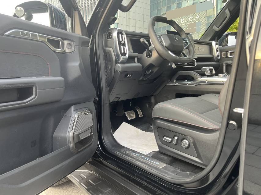 JETOUR 2023 Traveler 2.0T 4WD Conquest PRO