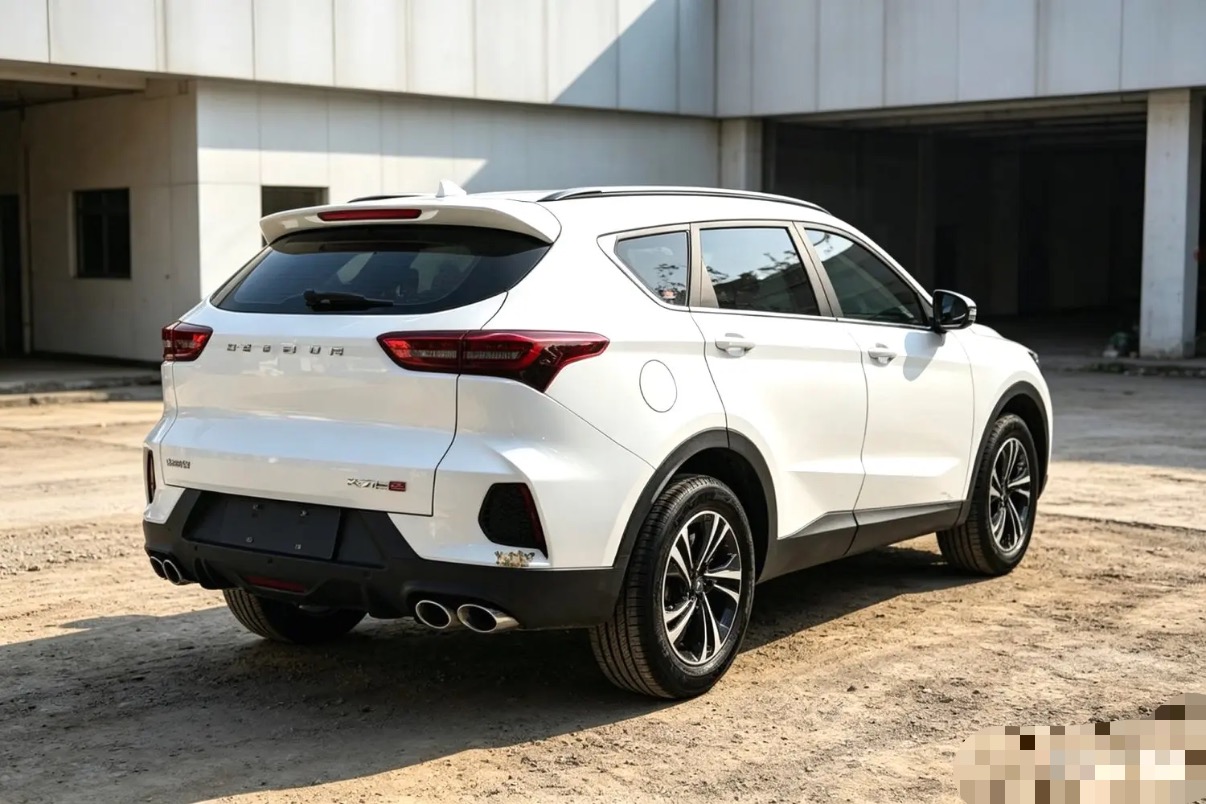 JETOUR 2023 X70S 1.5T Glory 7-Seater