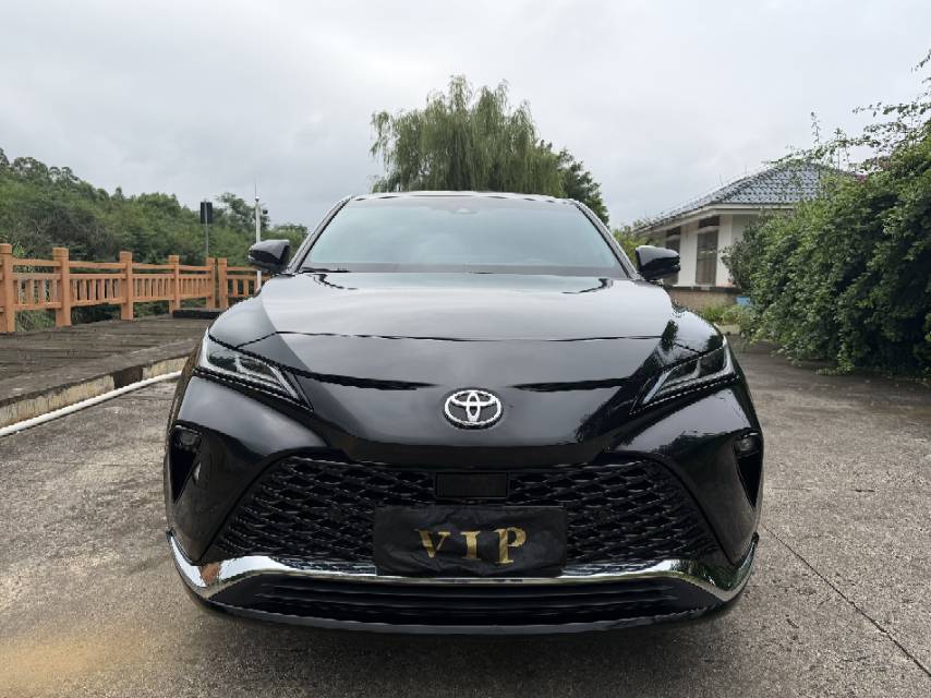Toyota 2023 Venza 2.0 CVT 2WD Premium