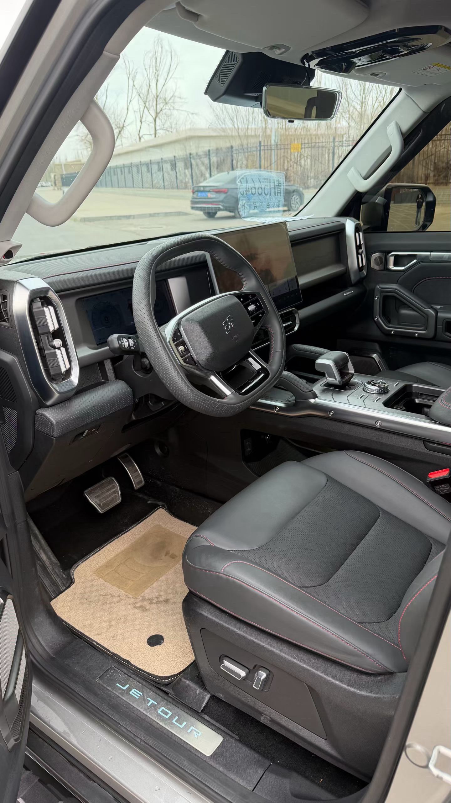 JETOUR 2023 Traveler 2.0T 4WD Cross PRO+