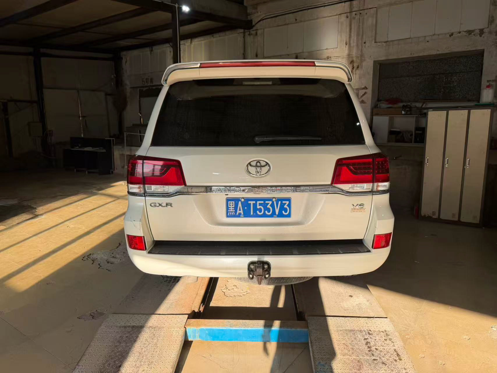 Toyota Land Cruiser (Import) 2017 Land Cruiser 4.0 STD Middle East Version