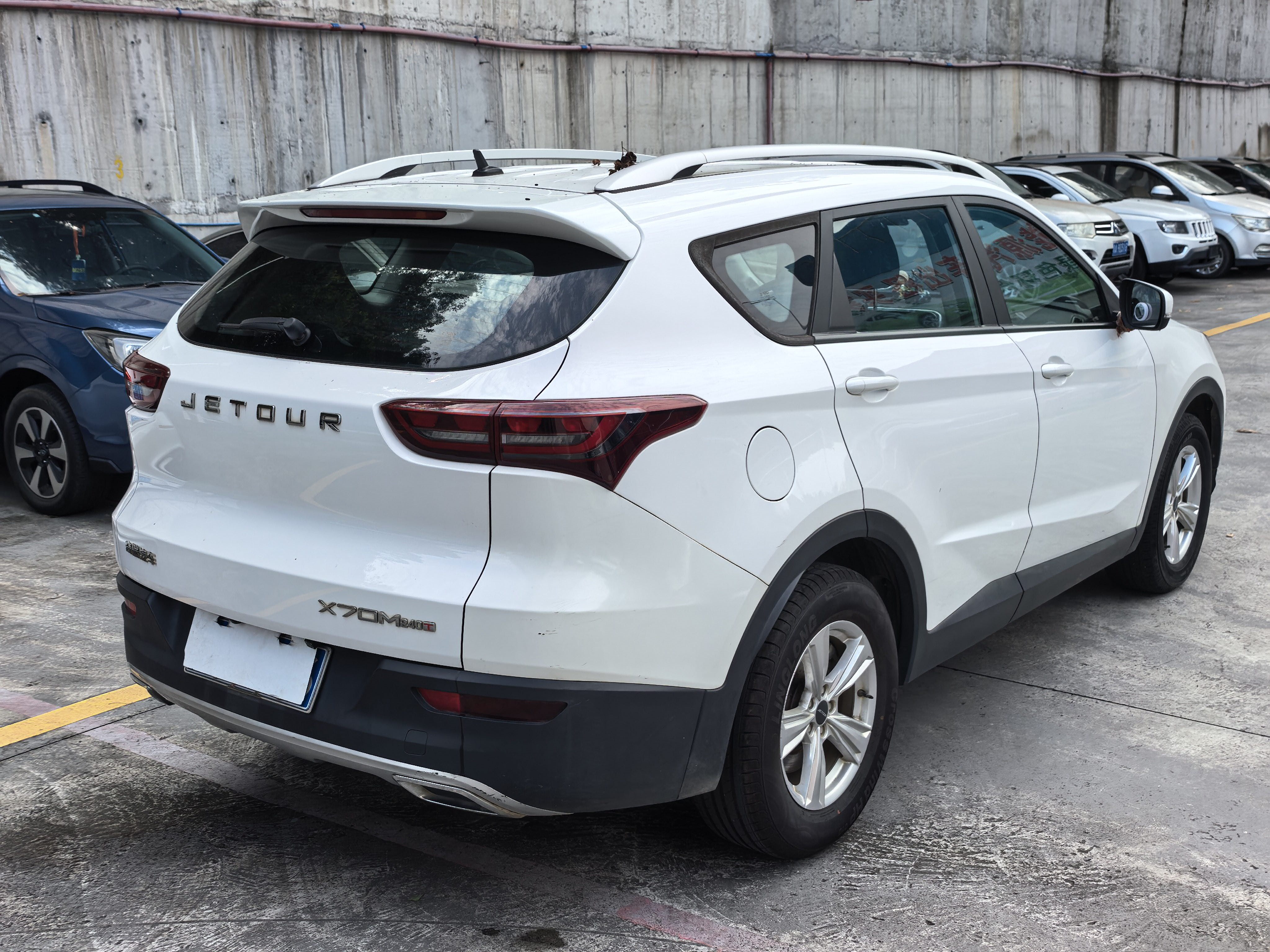 捷途 2021款 X70M 1.5T 豪华伙伴型
