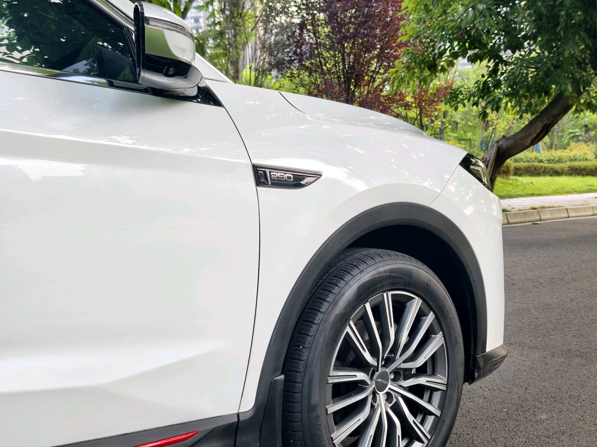 JETOUR 2023 X70 PRO 1.6T Yuexiang PRO 7-Seater