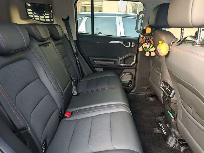 JETOUR 2023 Traveler 2.0T 4WD Cross PRO