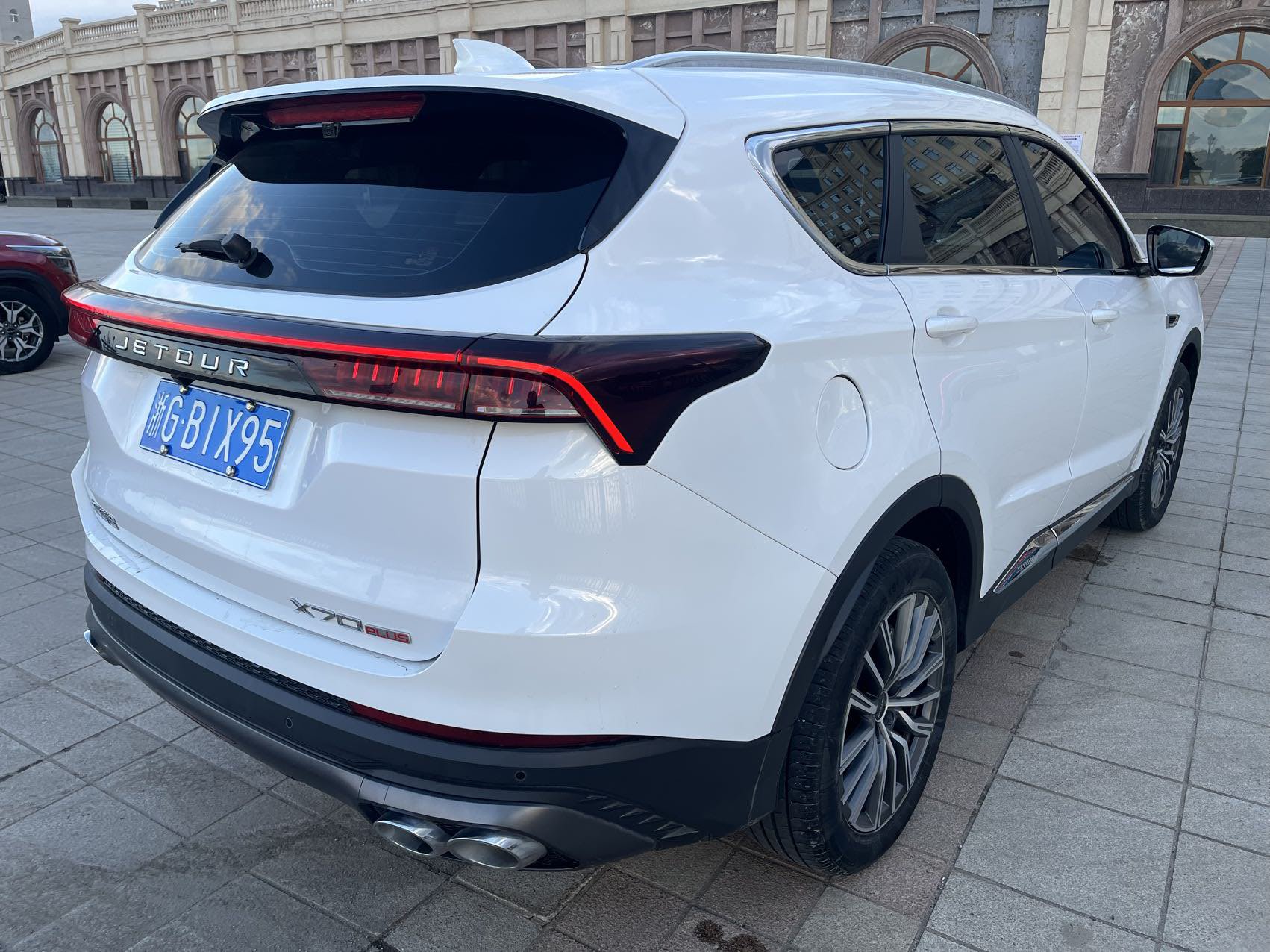 JETOUR 2023 X70 PLUS 1.5T Yongzhe PLUS 5-Seater