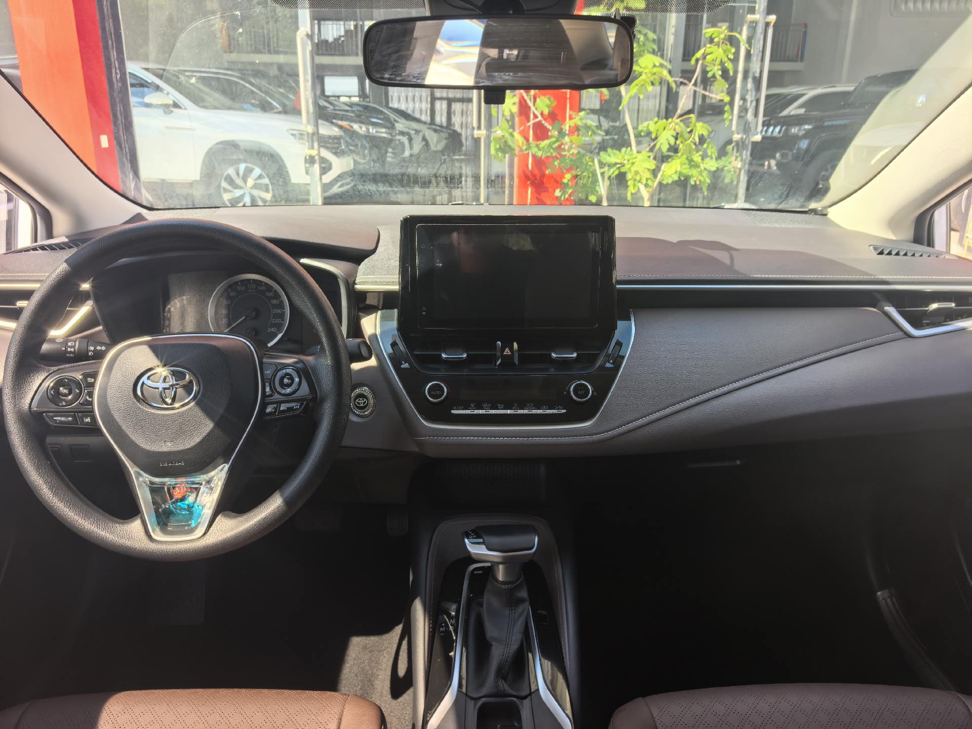 Toyota 2021 Asian Lion 2.0 CVT Luxury Edition