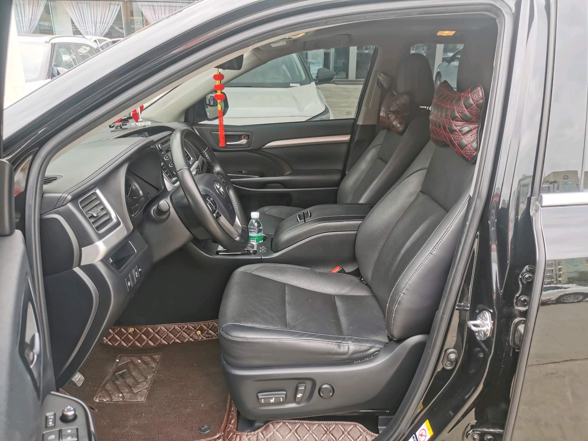 Toyota 2019 Highlander 2.0T 2WD Luxury 7-Seater