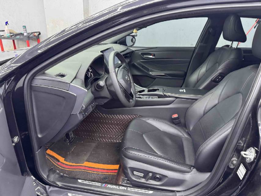 Toyota 2023 Avalon Hybrid 2.5 CVT Luxury Edition