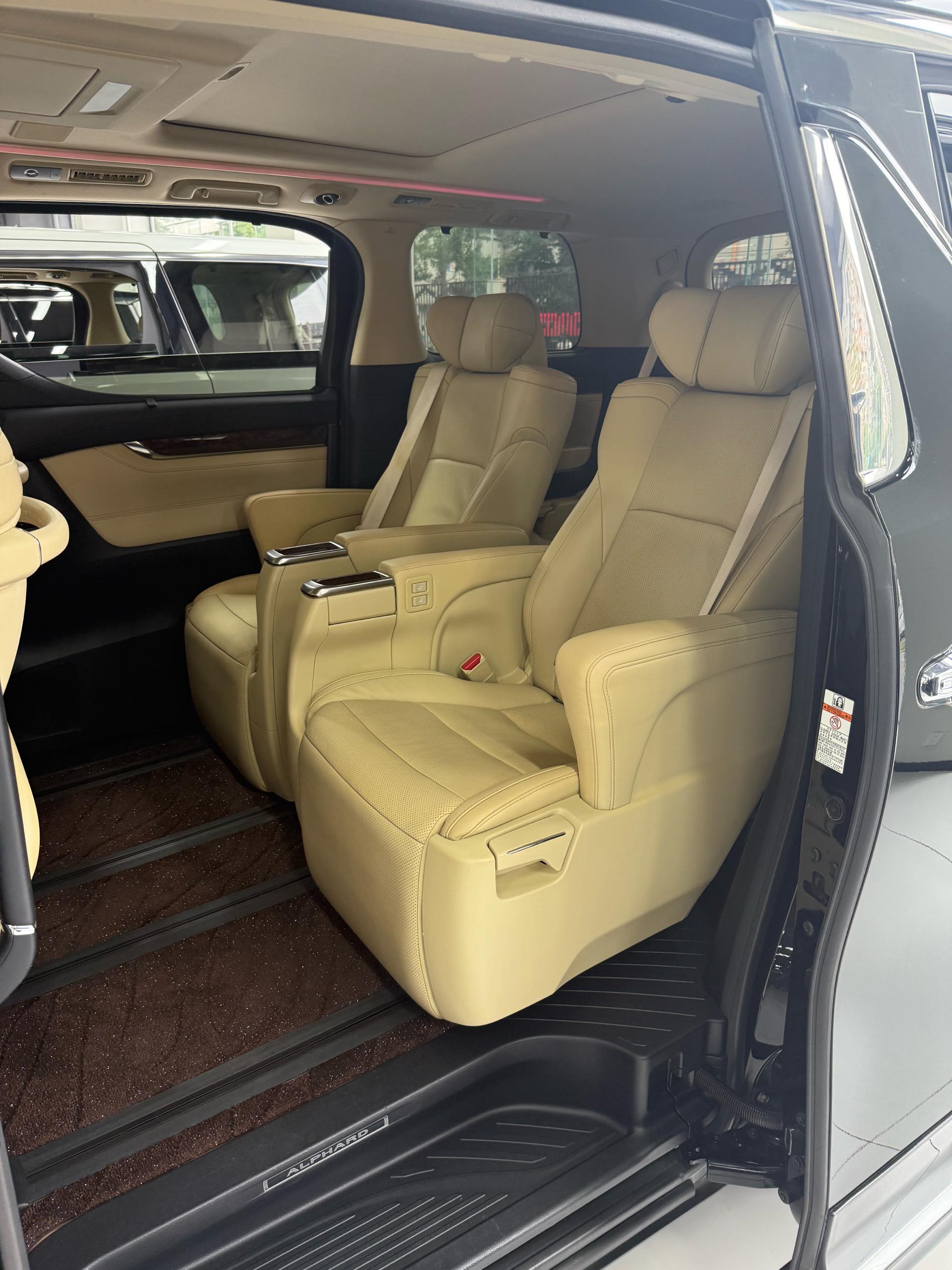 Toyota Alphard (Import) 2018 Alphard 3.5 Luxury (Facelift)