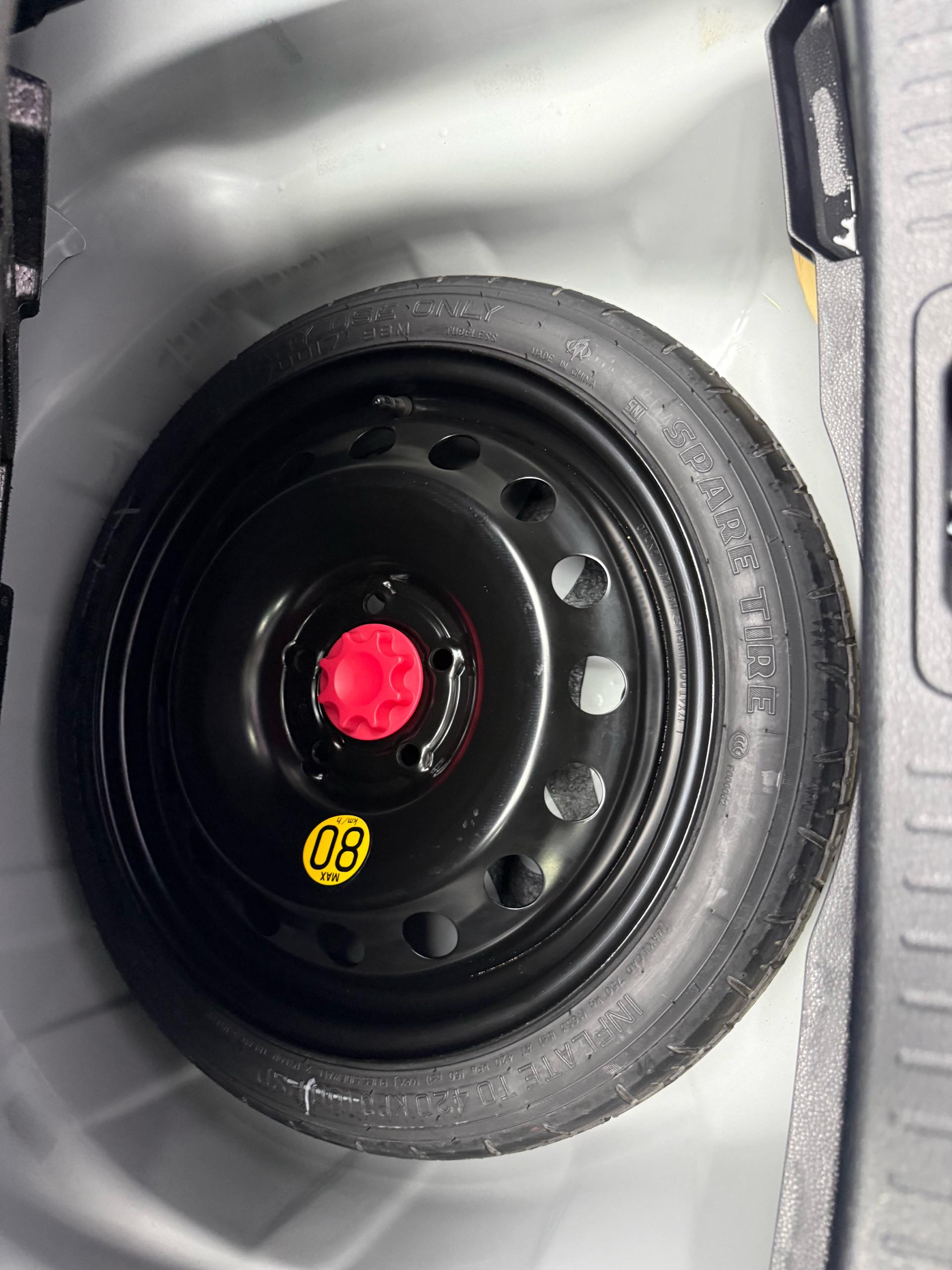 丰田 2023款 雷凌 1.2T 无级 185T 运动版