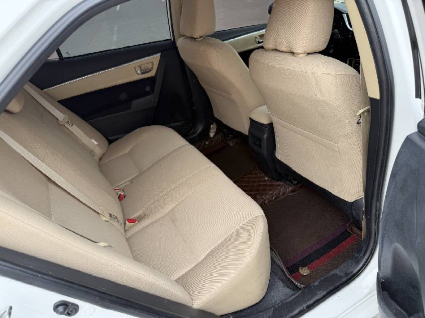 Toyota 2017 Corolla 1.2T CVT GL (Facelift)