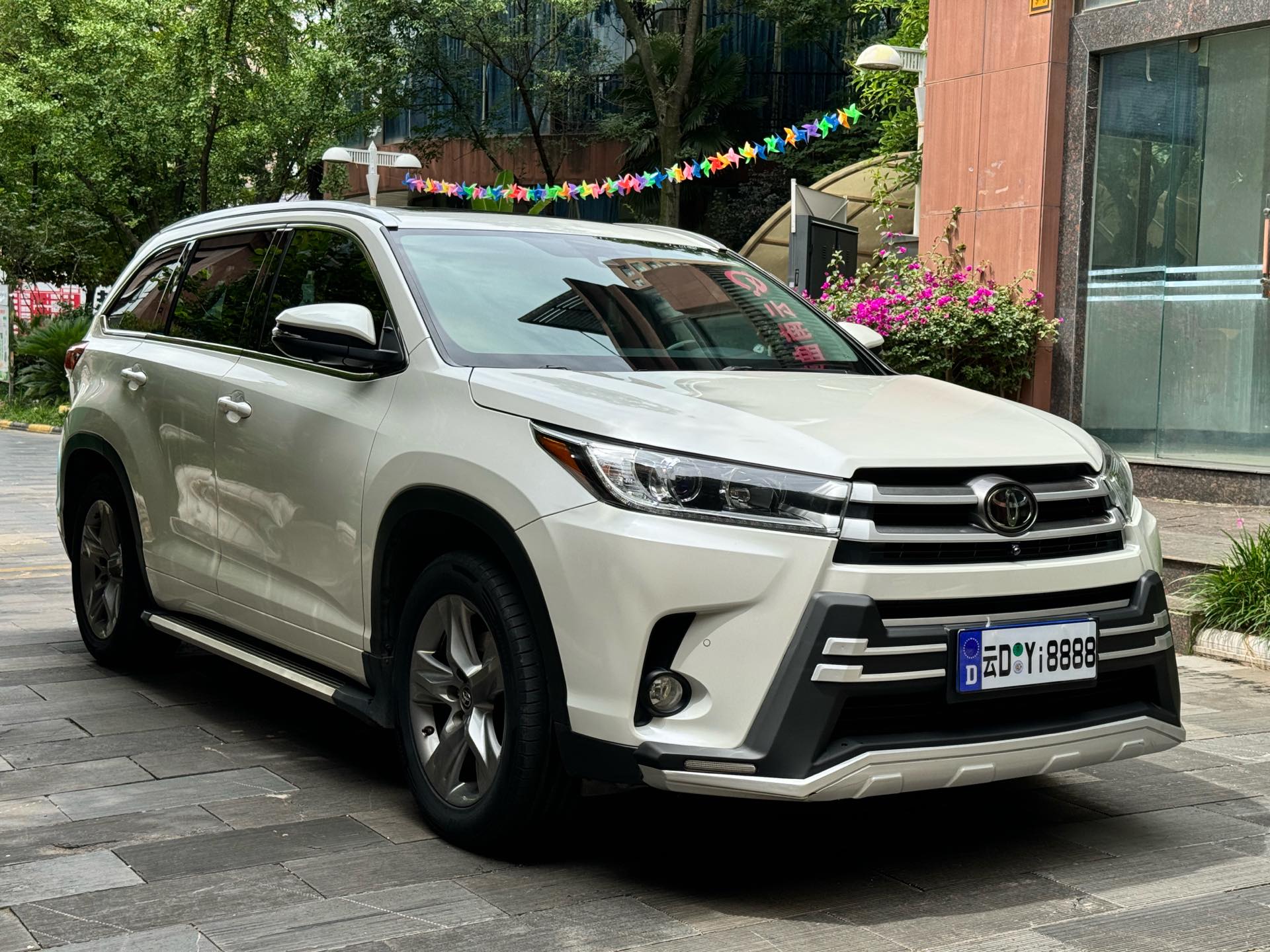 Toyota 2018 Highlander 2.0T 4WD Luxury 7-Seater