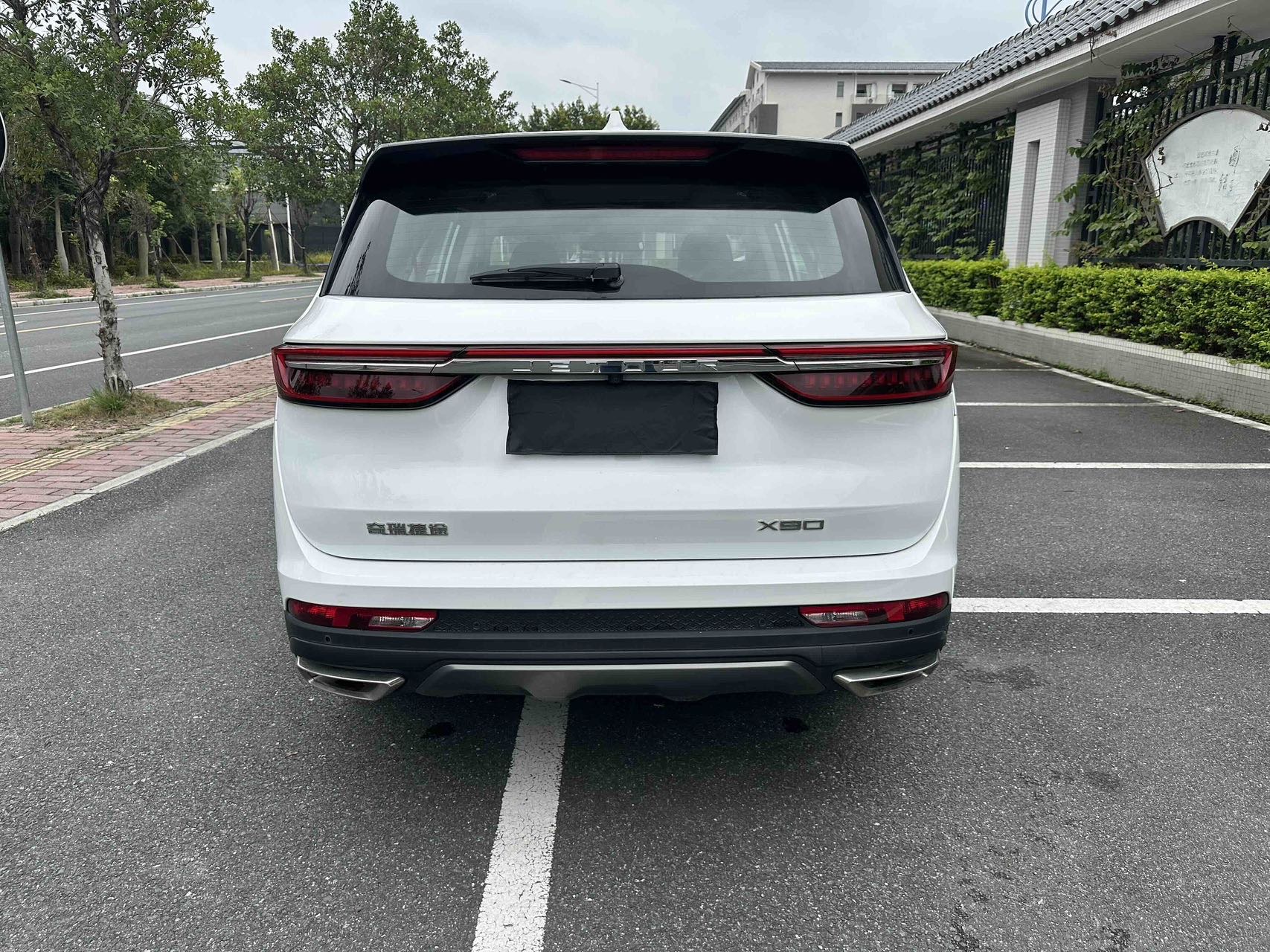 JETOUR 2024 X90 1.6T Qilin Edition 7-Seater