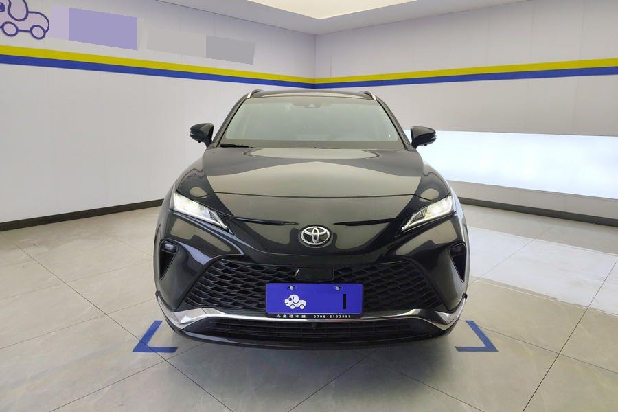 Toyota 2023 Venza 2.0 CVT 2WD Luxury