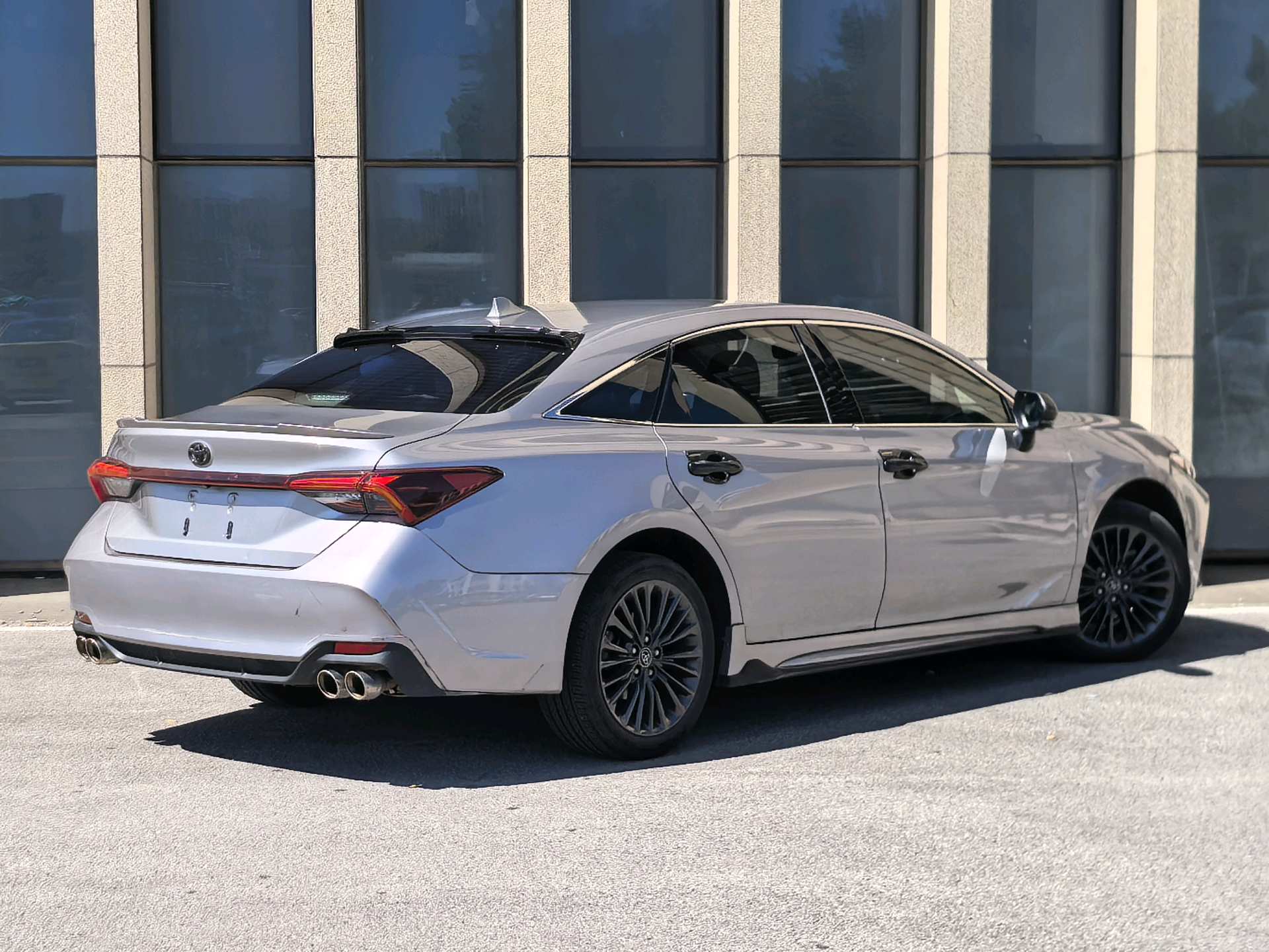 Toyota 2019 Avalon 2.0 CVT XLE Premium