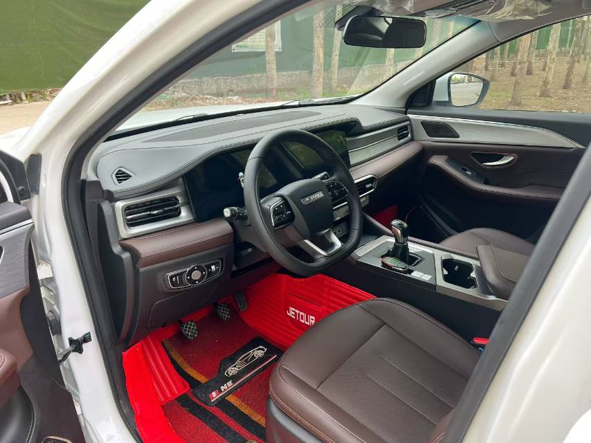 捷途 2021款 X90 PLUS 1.5T 洋房5座