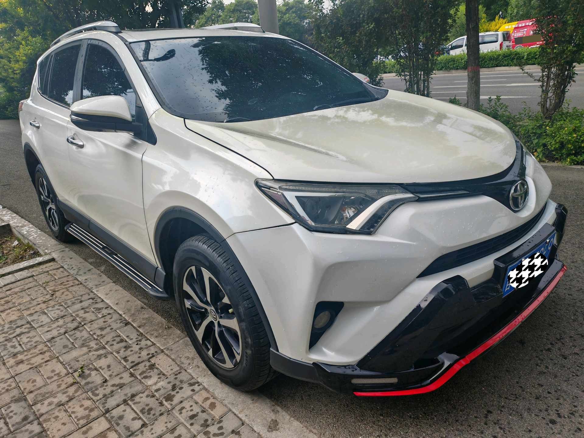 Toyota 2019 RAV4 2.0 CVT 2WD Fashion X Limited Edition