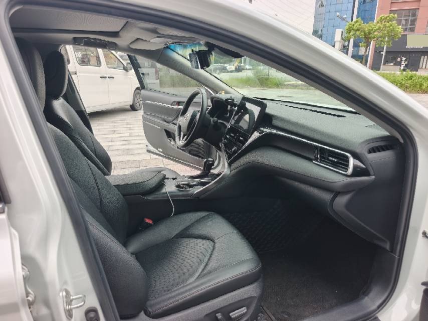 Toyota 2021 Camry 2.5G Luxury