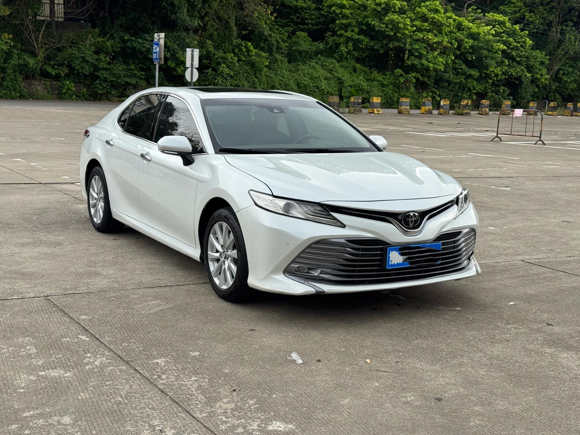 Toyota 2019 Camry 2.0G CVT Luxury (Facelift)