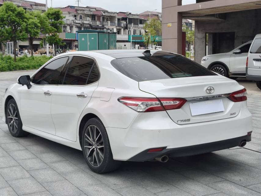 Toyota 2021 Camry 2.5G Luxury