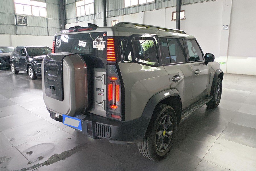 JETOUR 2023 Traveler 2.0T 4WD Cross PRO