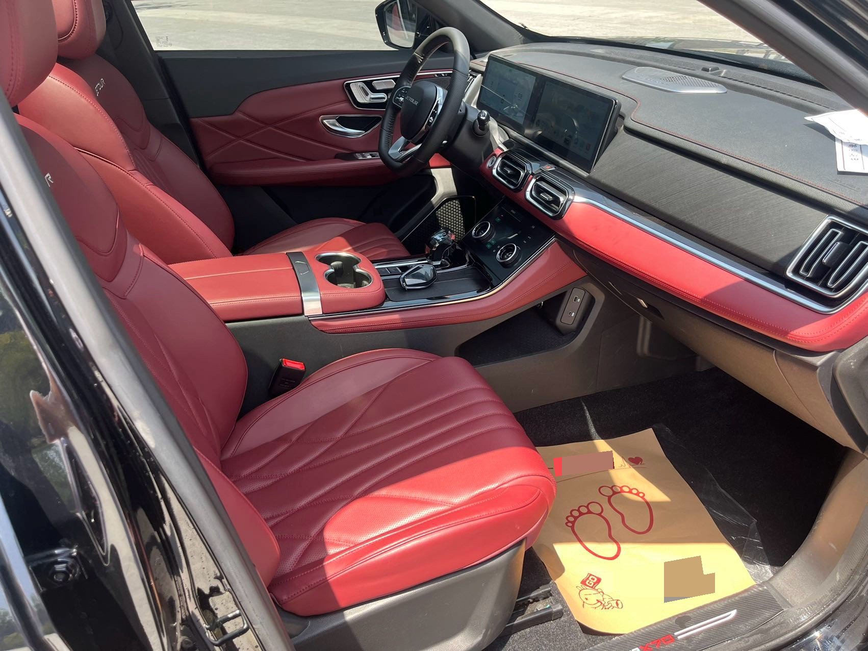 JETOUR 2025 X70 PLUS 1.5T Luxury Surge Edition 5-Seater