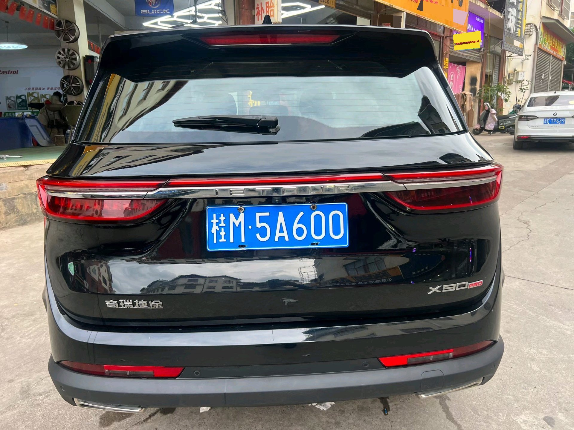 JETOUR 2024 X90 1.6T Qilin Edition 7-Seater