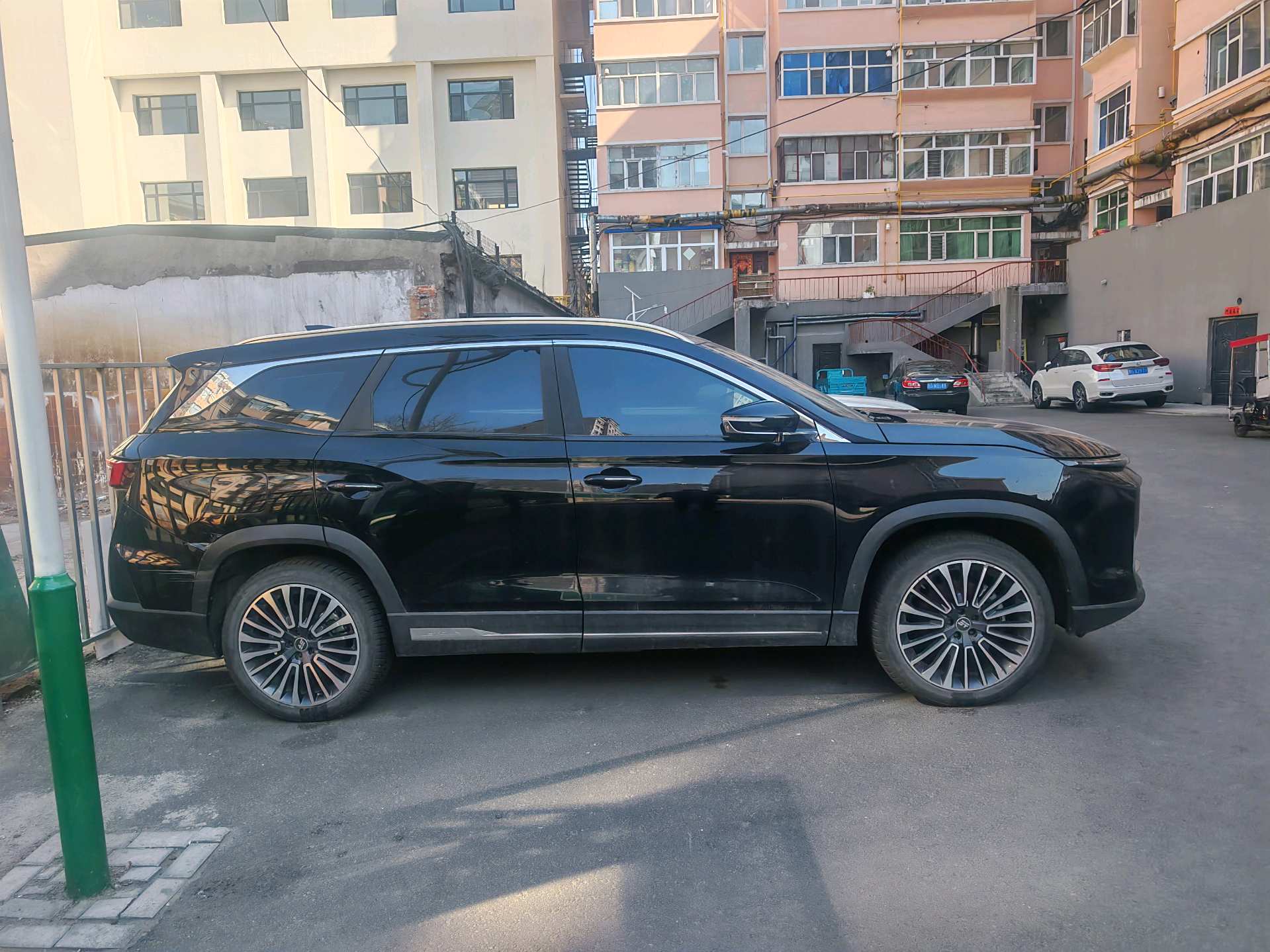 JETOUR 2023 Shanhai L9 1.5TD Pro 7-Seater