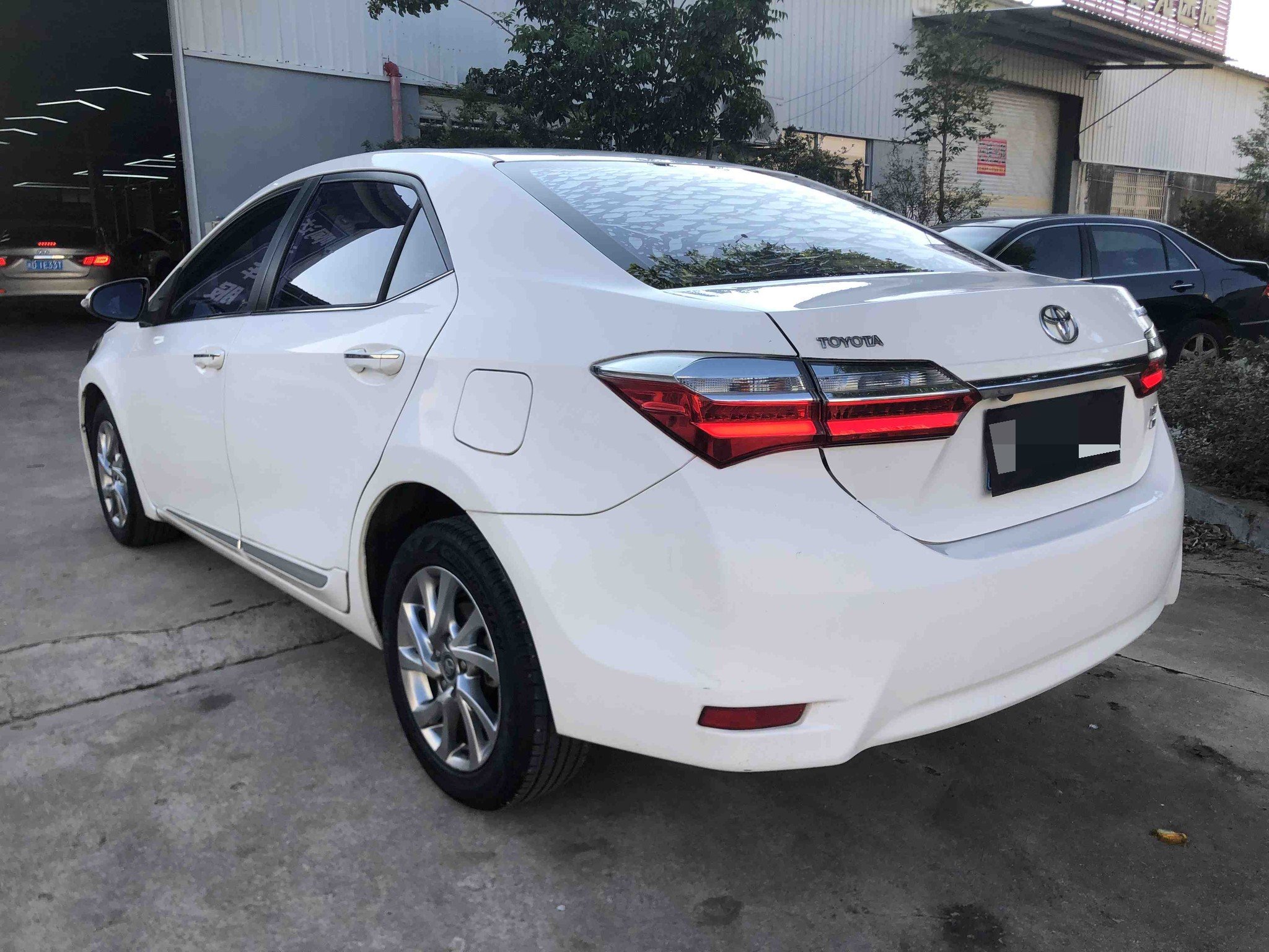 Toyota 2017 Corolla 1.2T CVT GL-i Leather Edition (Facelift)