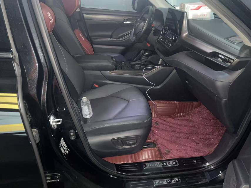 Toyota 2022 Highlander Hybrid 2.5 CVT 4WD Premium 7-Seater