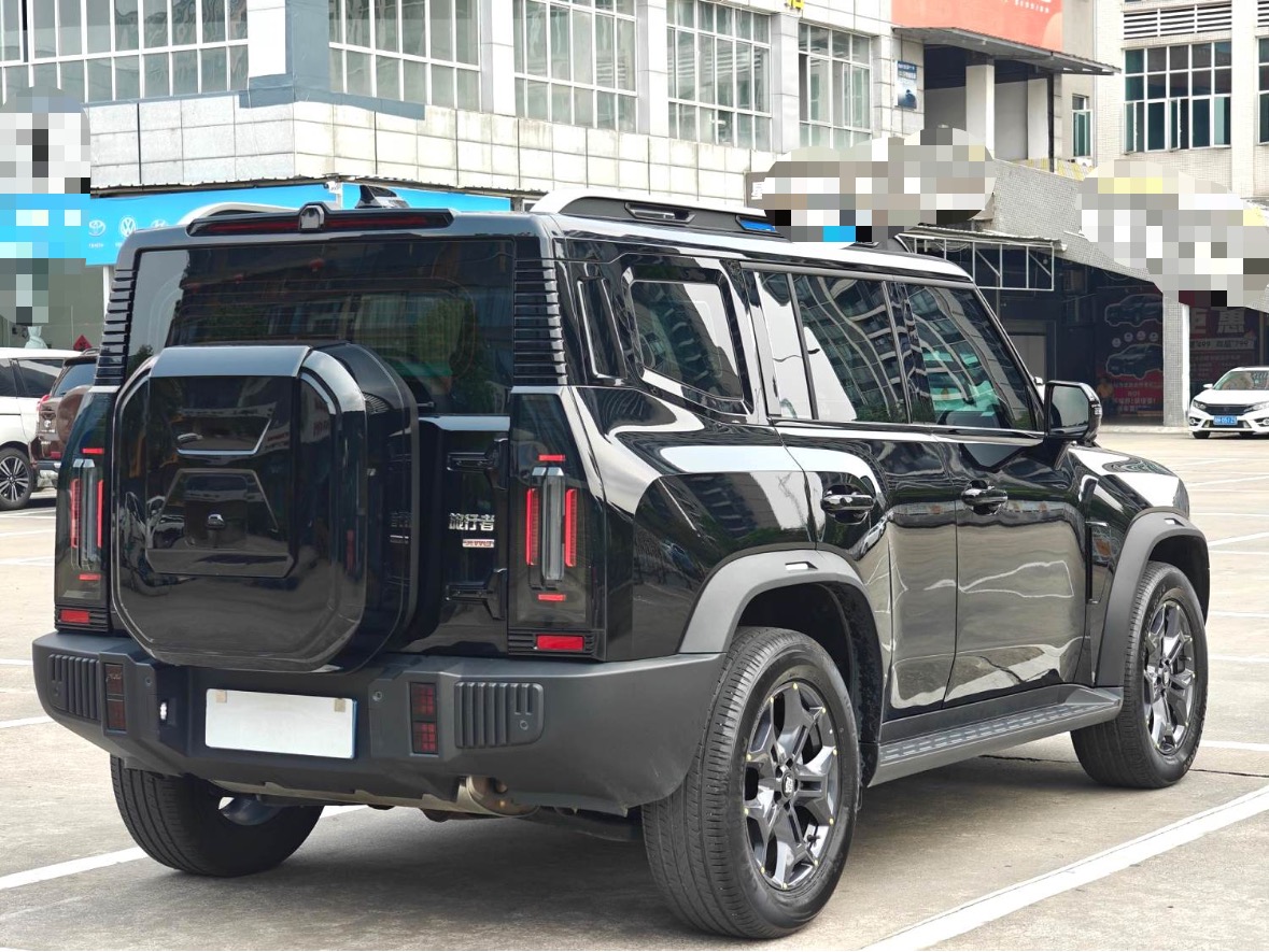 JETOUR 2023 Traveler 2.0T 4WD Cross PRO