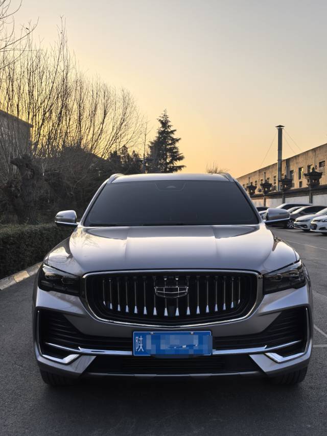 吉利 2021款 星越L 2.0TD EVO两驱智尊型