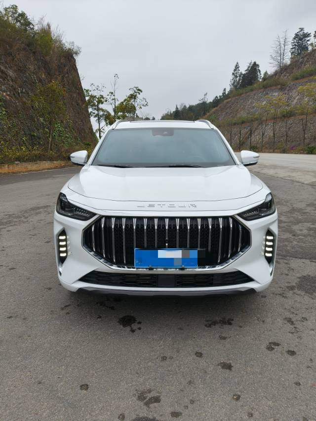 JETOUR 2023 X70 PLUS 1.6T Qiangzhe PLUS 7-Seater