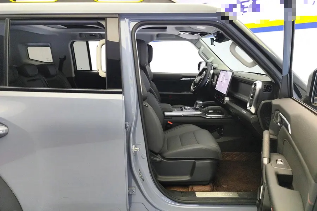 JETOUR 2023 Traveler 2.0T 4WD Cross PRO