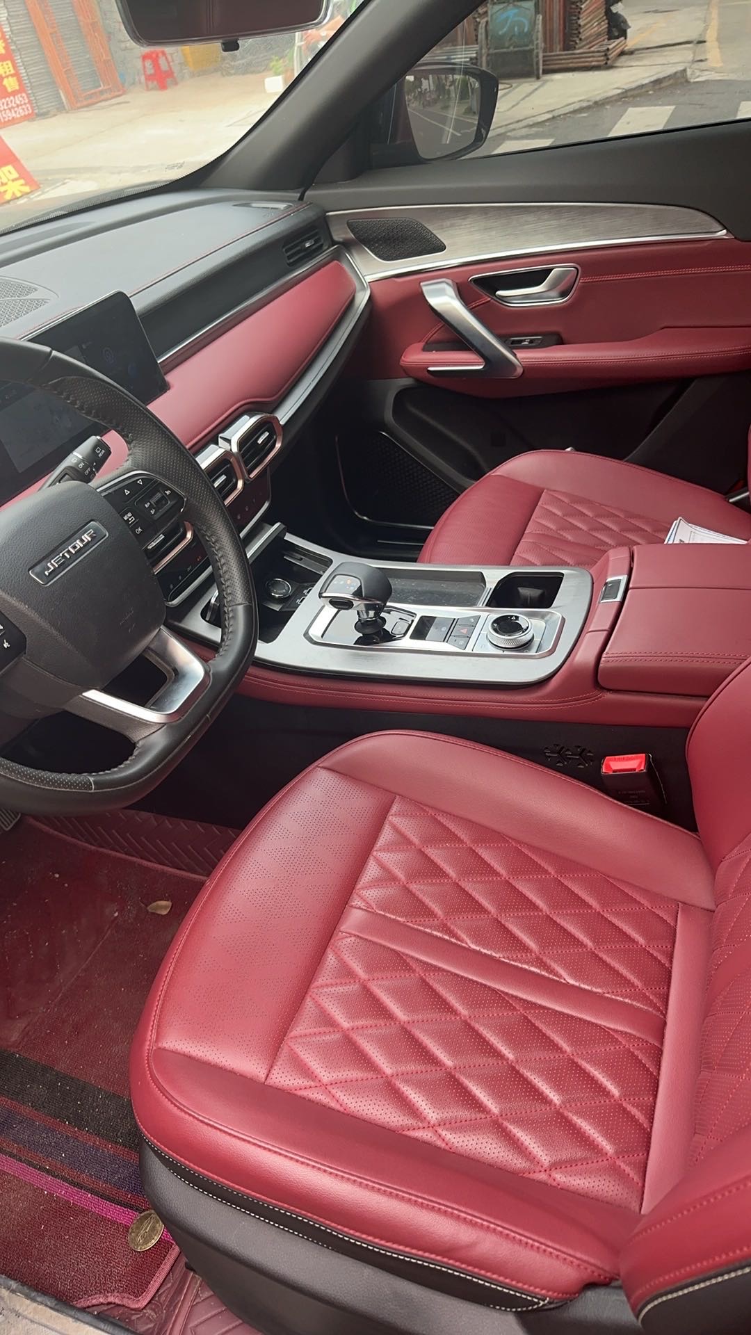 JETOUR 2024 X70 PLUS 1.5T Champion Edition MAX+ 5-Seater