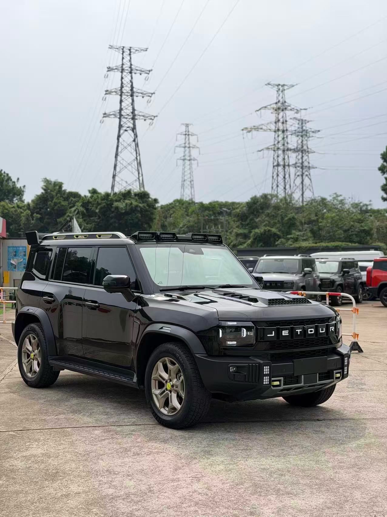 JETOUR 2023 Traveler 2.0T 4WD Cross PRO