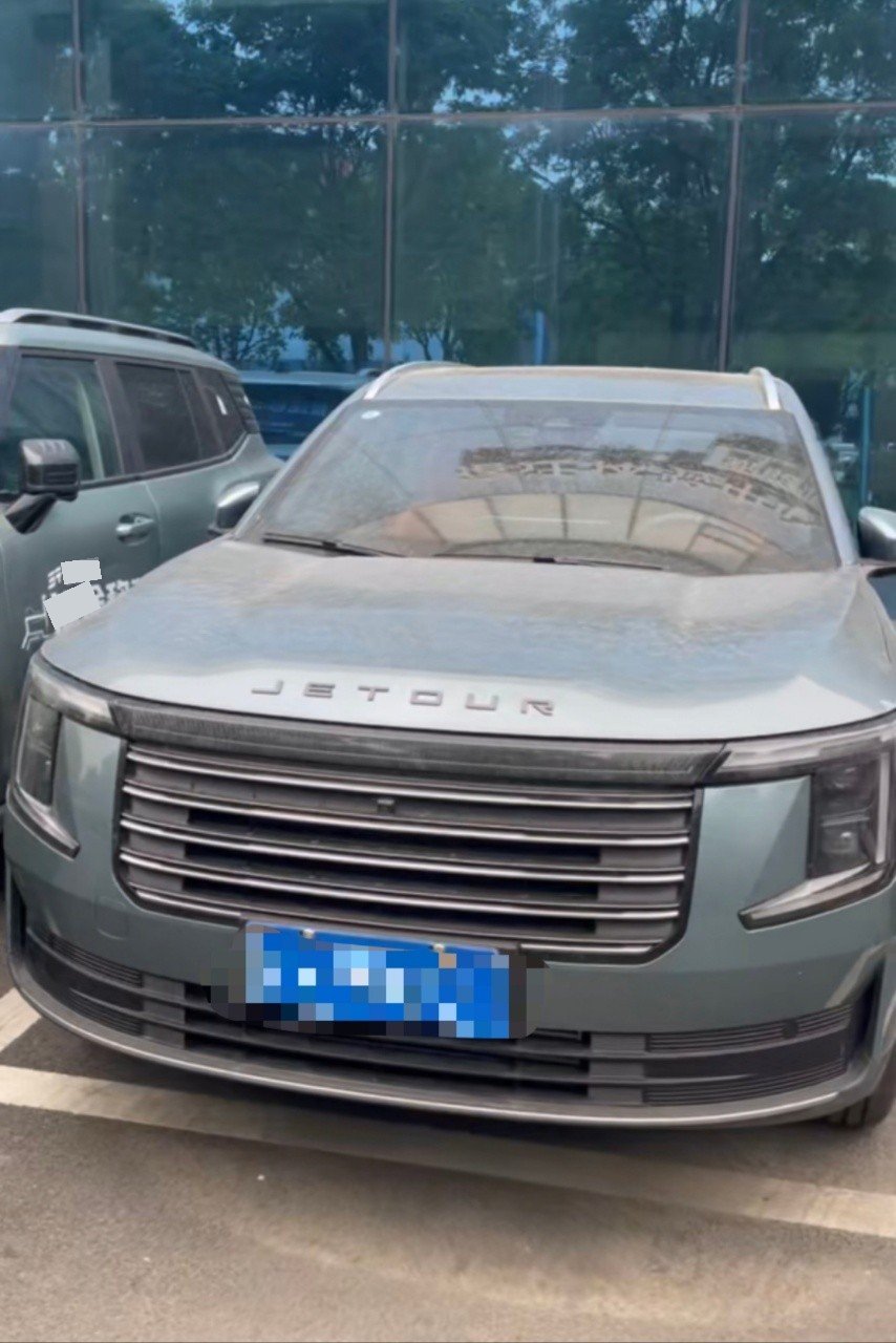 JETOUR 2025 X70L 2.0TD Flagship 7-Seater