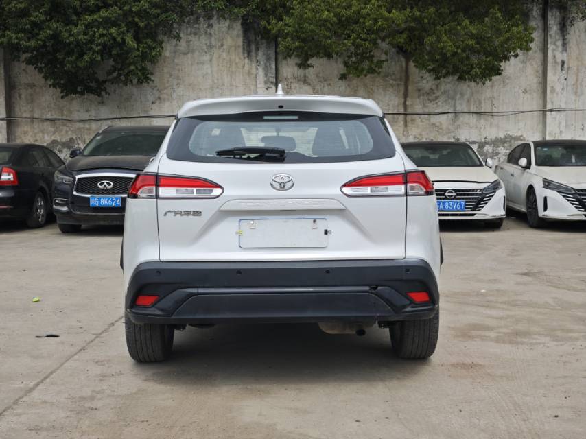Toyota 2025 Frontlander 2.0 CVT Elite Plus