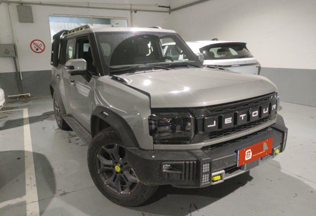JETOUR 2023 Traveler 2.0T 4WD Cross PRO