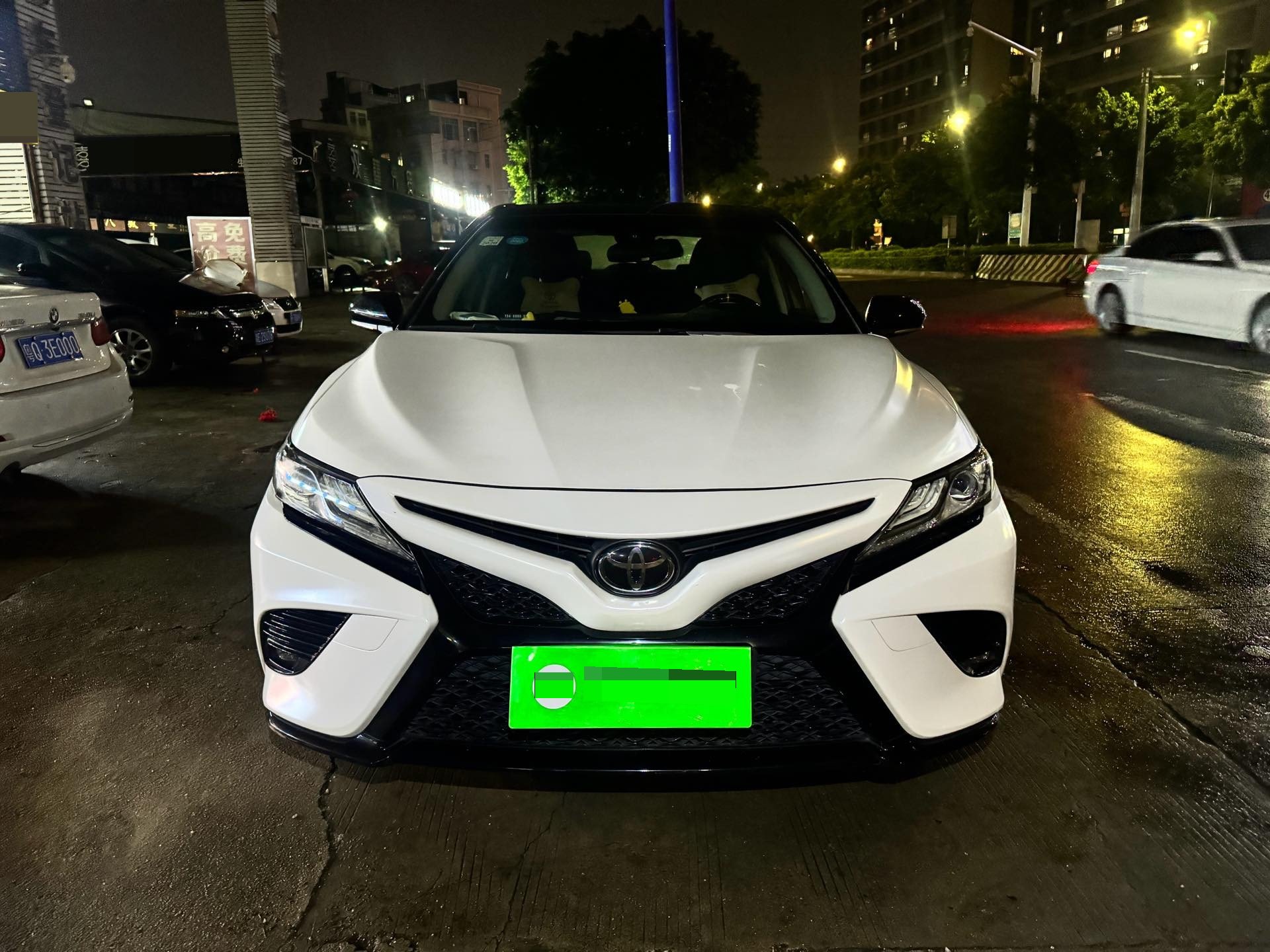 Toyota 2018 Camry 2.0S Fengshang Edition