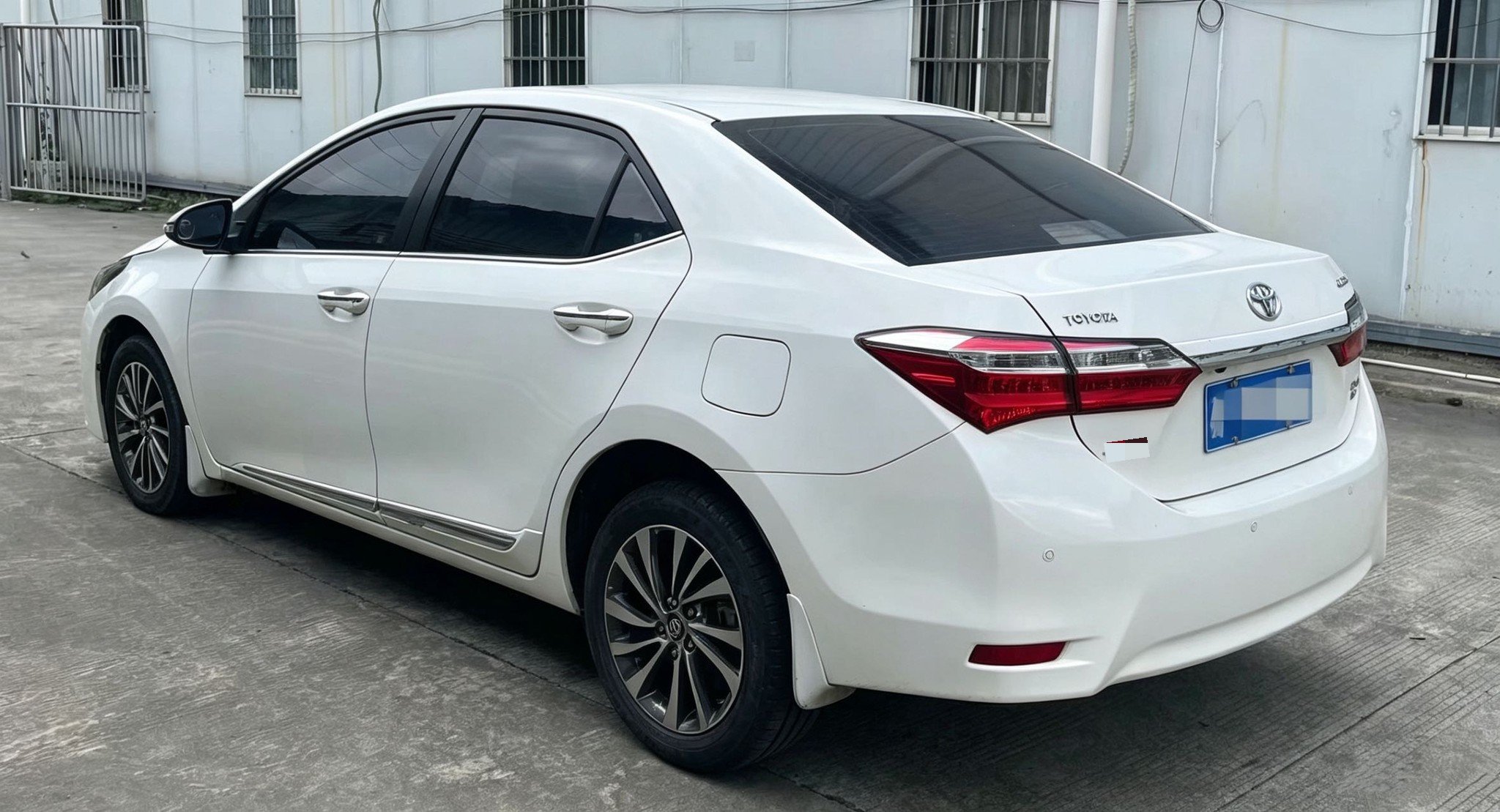 Toyota 2017 Corolla 1.2T CVT GL-i Leather Edition (Facelift)