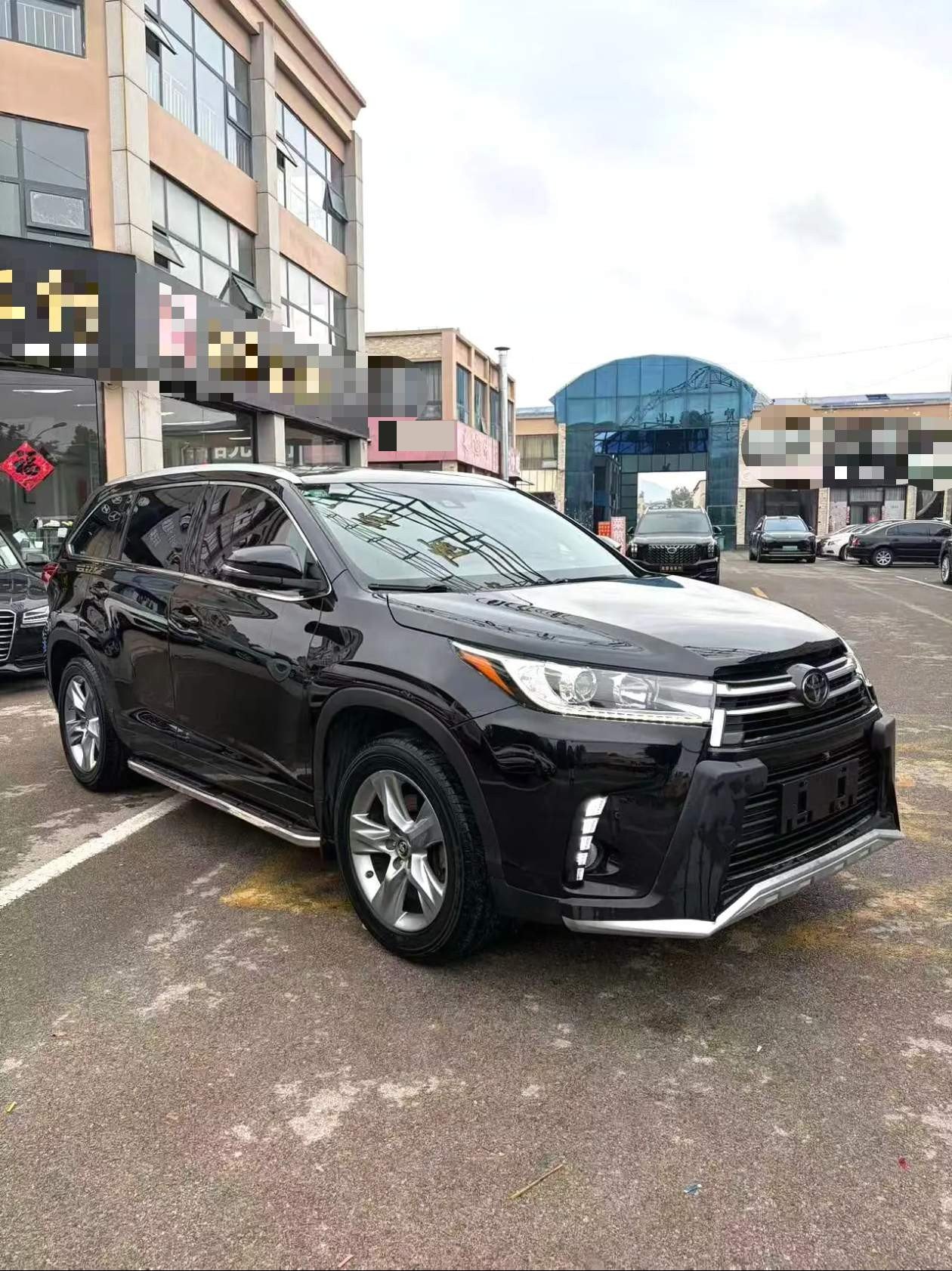 丰田 2018款 汉兰达 2.0T 两驱尊贵版7座