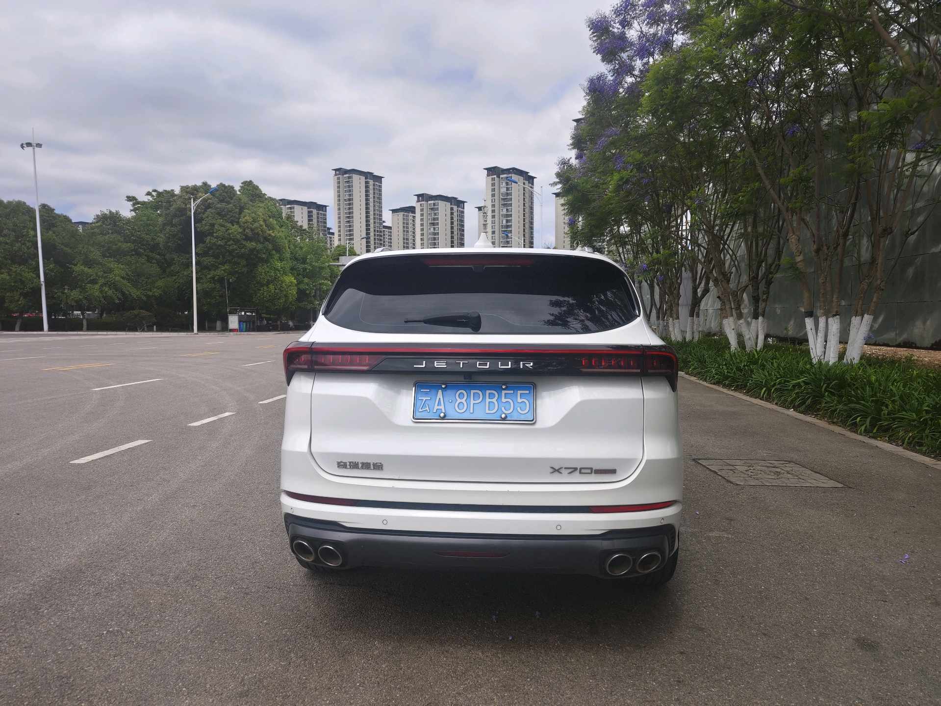 JETOUR 2021 X70 PLUS 1.6T Di 7-Seater