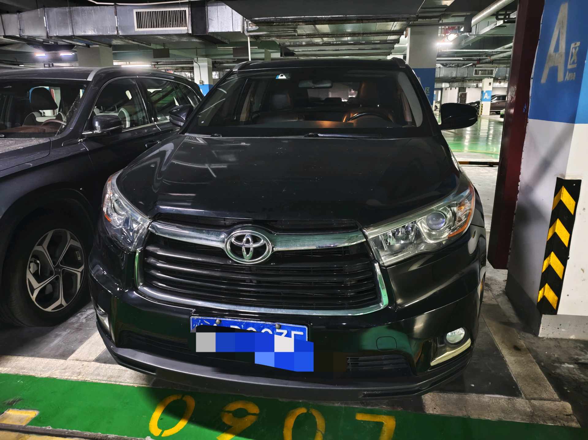 Toyota 2015 Highlander 2.0T 4WD Luxury 7-Seater