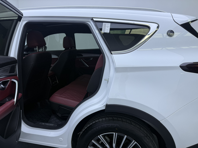 JETOUR 2023 X70 PLUS 1.5T Yongzhe PLUS 5-Seater