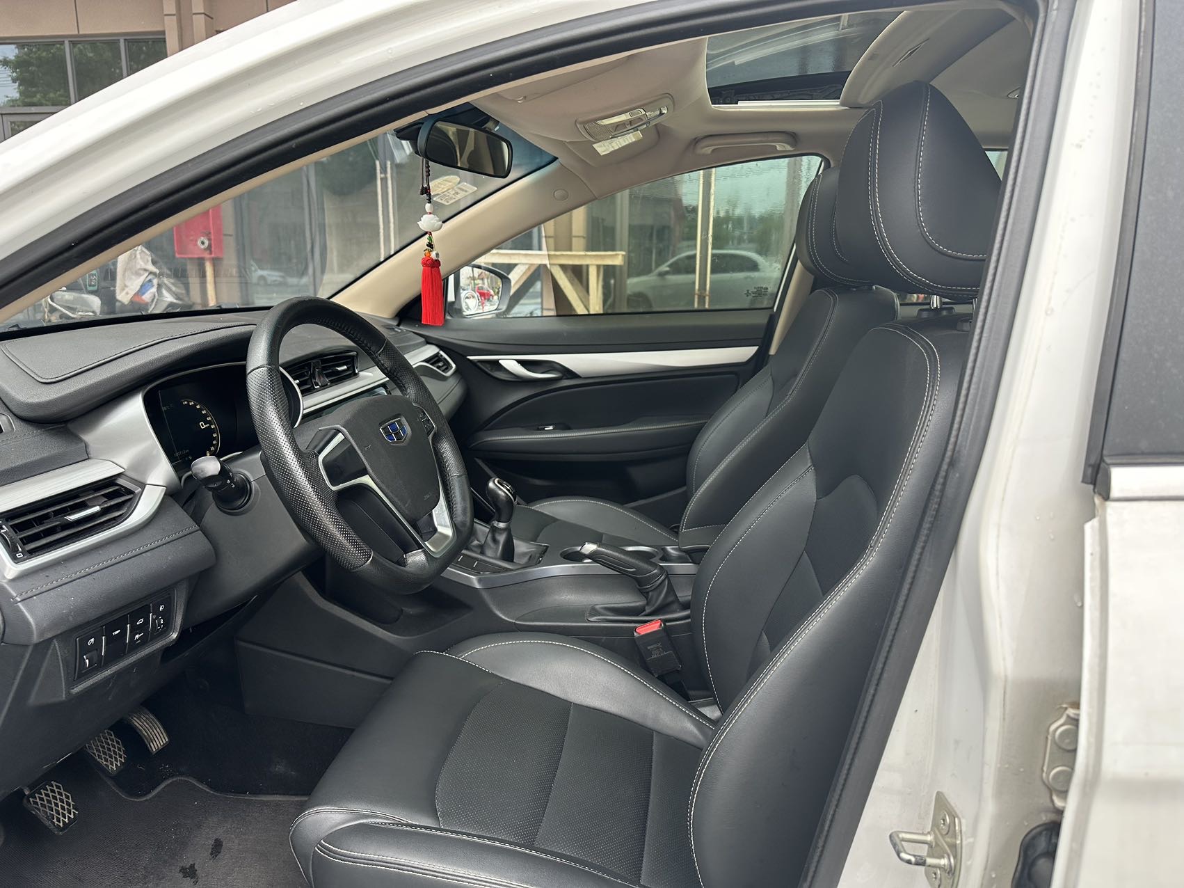 Geely 2018 Emgrand Sedan 1.5 Luxury