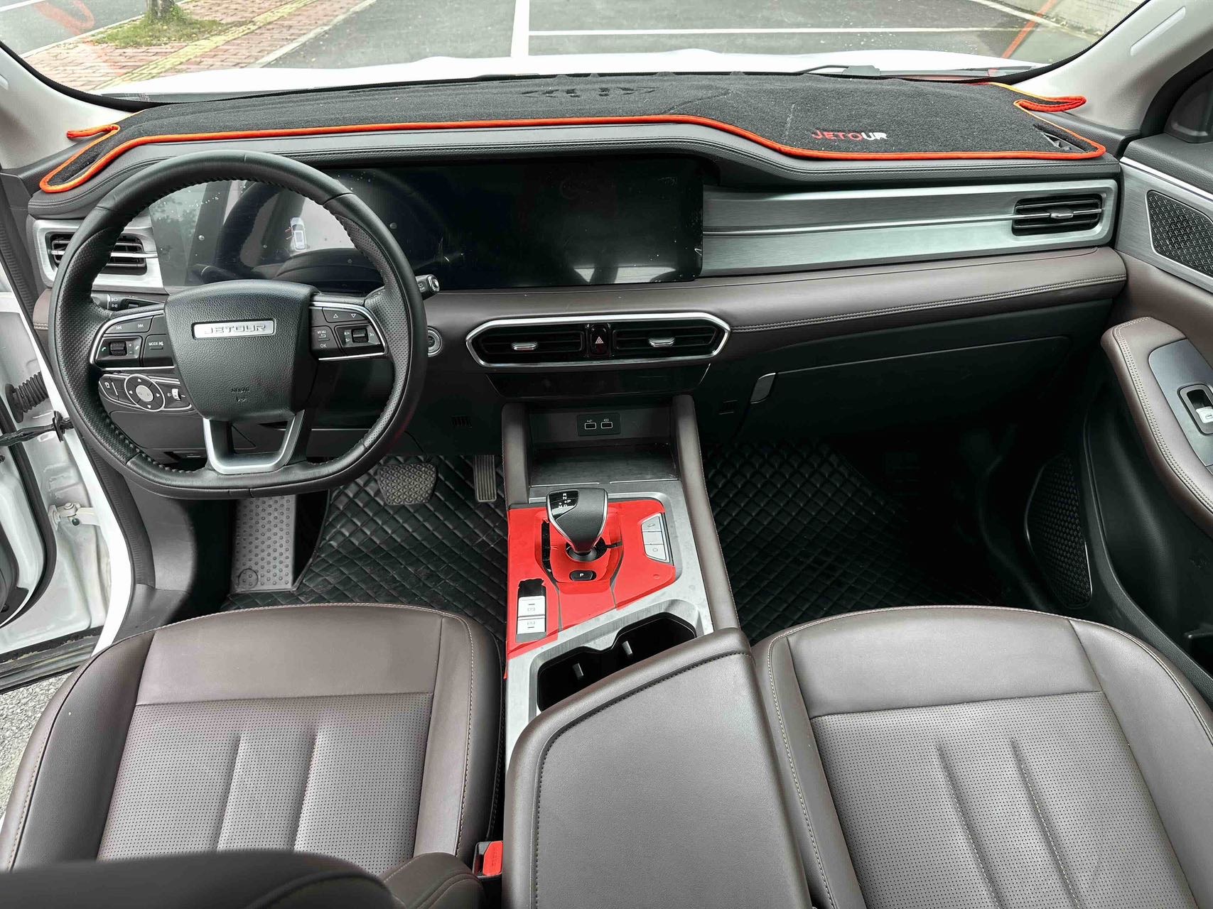 JETOUR 2024 X90 1.6T Qilin Edition 7-Seater