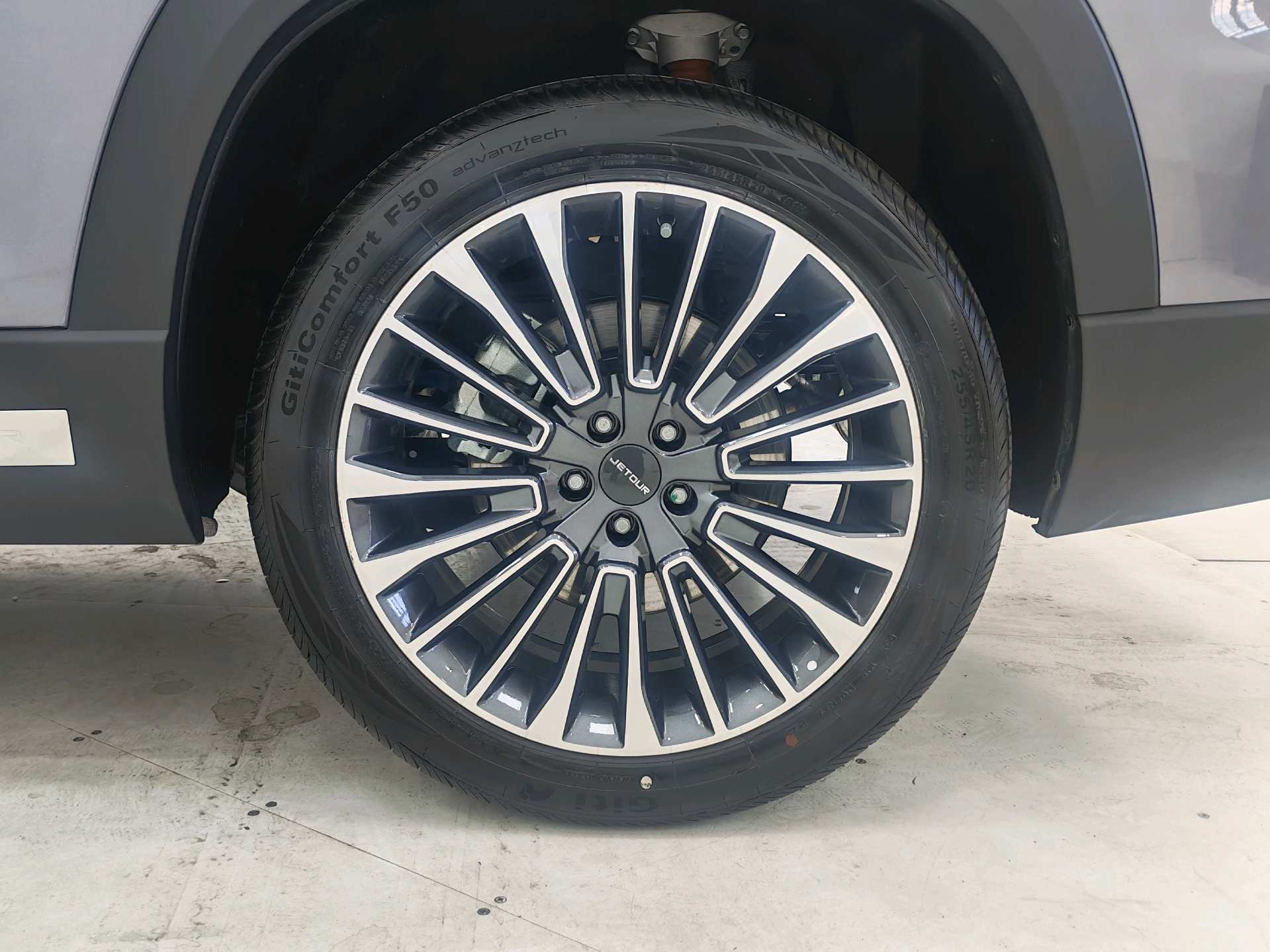 捷途 2025款 X90 C-DM 1.5T 豪华版5座
