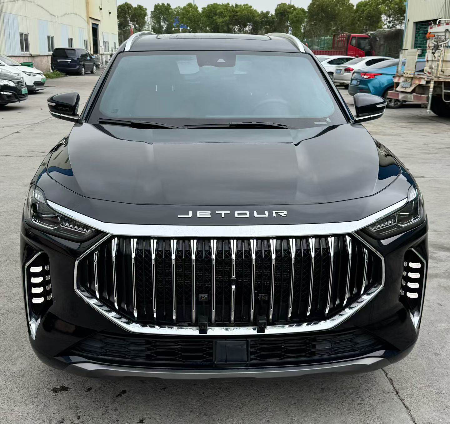 JETOUR 2023 X70 PLUS 1.6T Qiangzhe PRO 5-Seater
